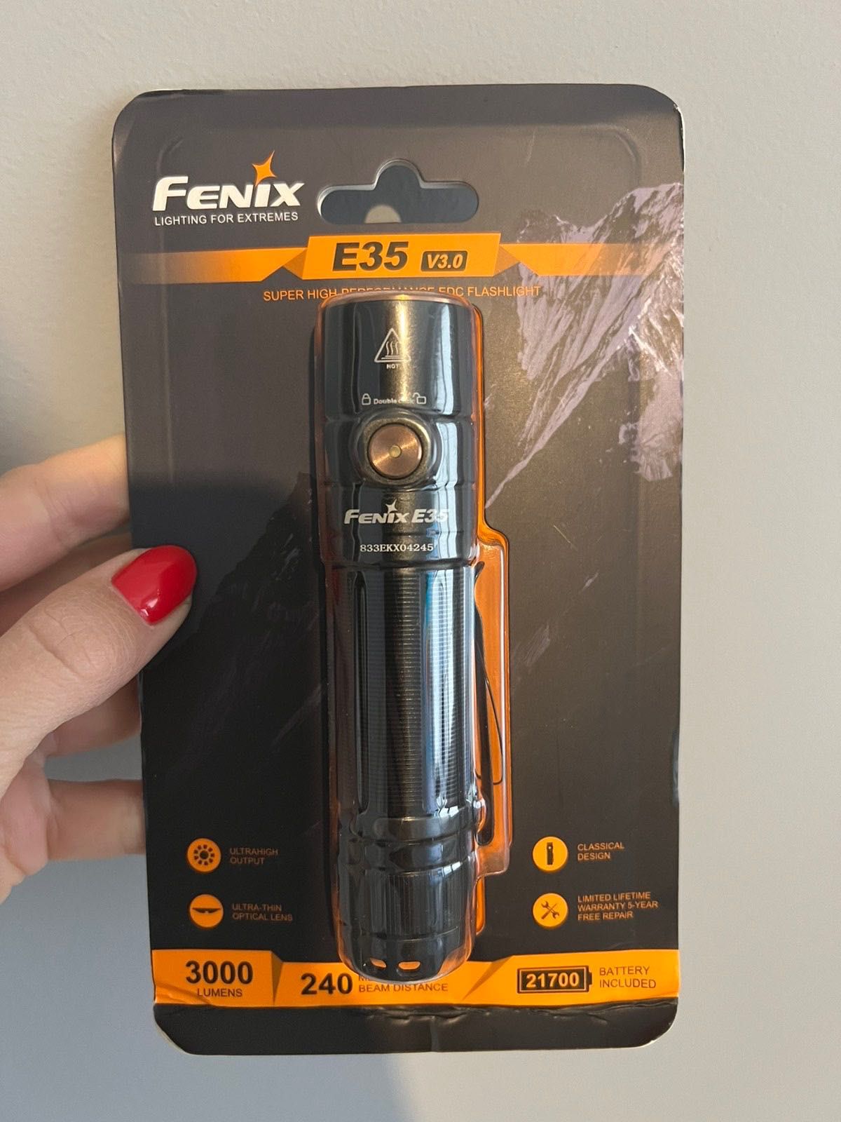 Fenix E35 V 3.0 ліхтар