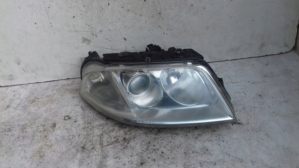 LAMPA PRAWY PRZÓD PRZEDNIA 3B0941016AG VW PASSAT B5 LIFT 00-05