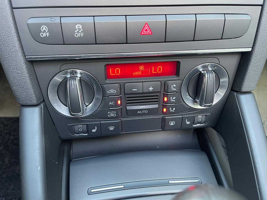 Audi A3 Cabrio 1.6 TDi 105cv Sport