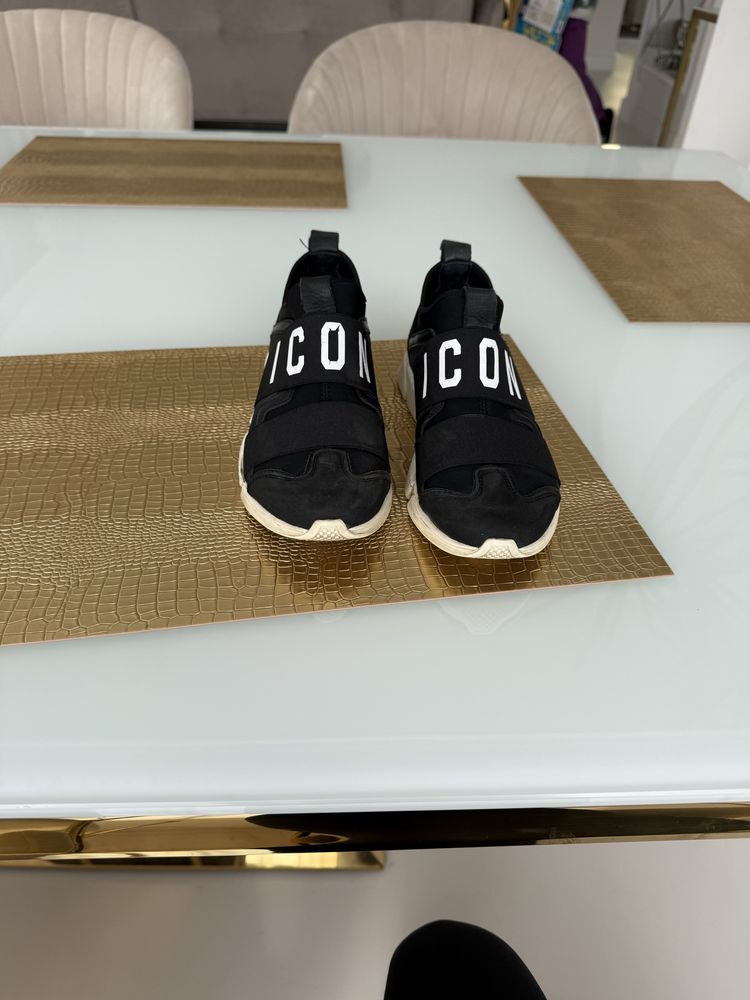 Dsquared Icon sneakersy czarne 36