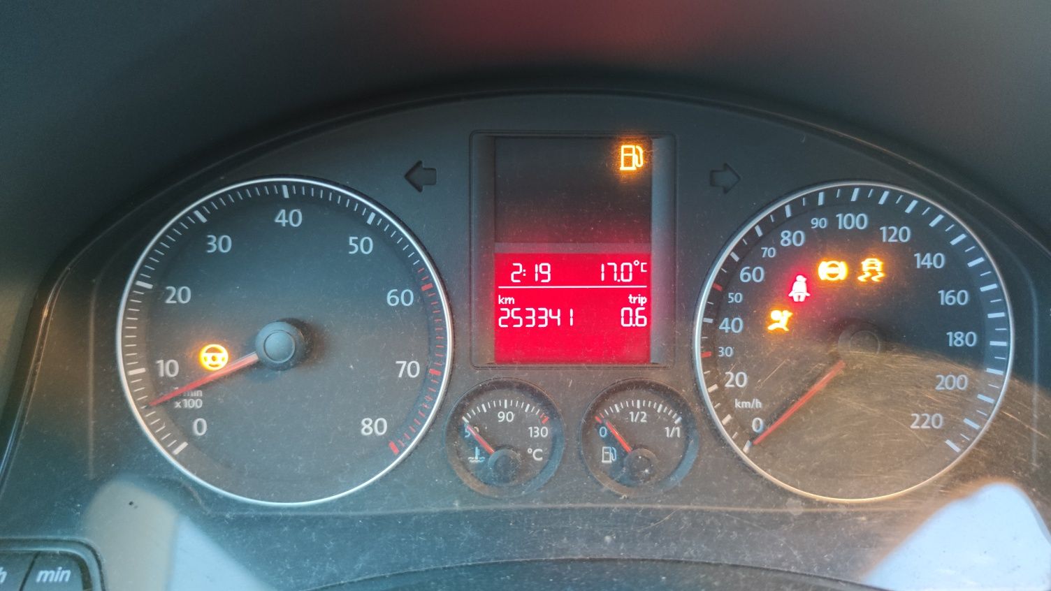 Volkswagen Golf 5 1.4 benzyna