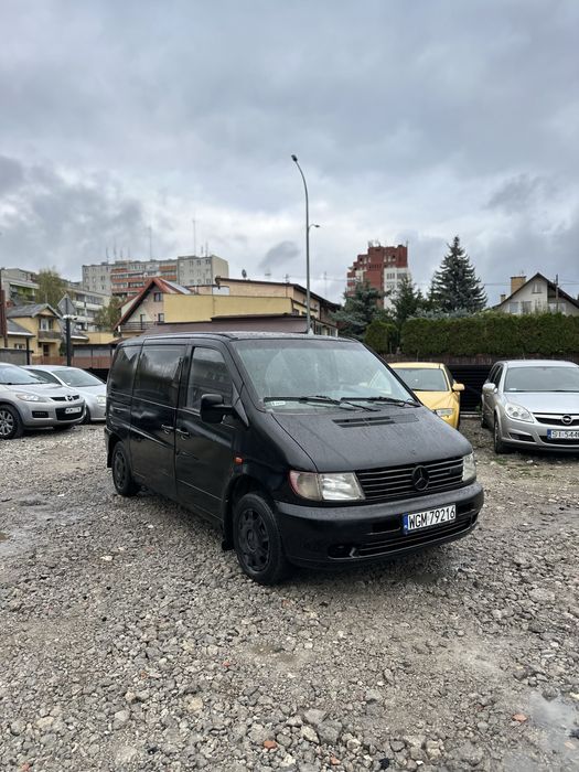 Mercedes Vito 2.3 diesel/8 osobowy/manual