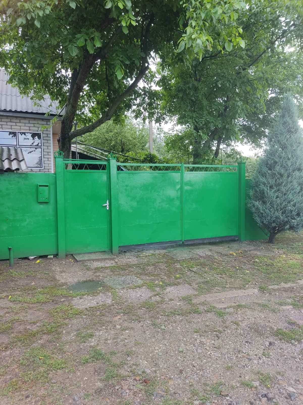 Продам дом целый  Ольшаны