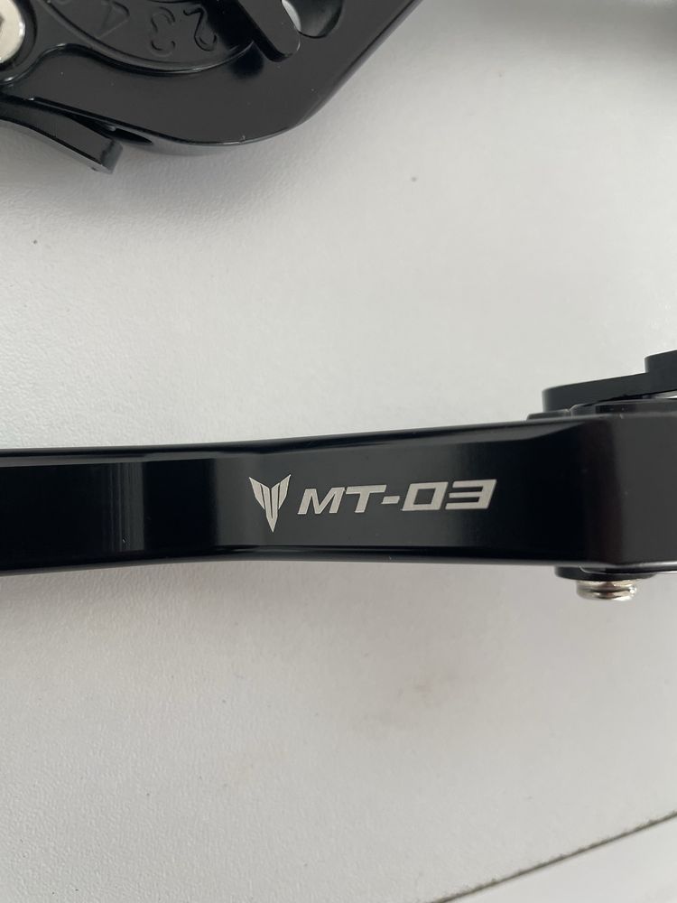 Manetes curtas yamaha MT03 preto