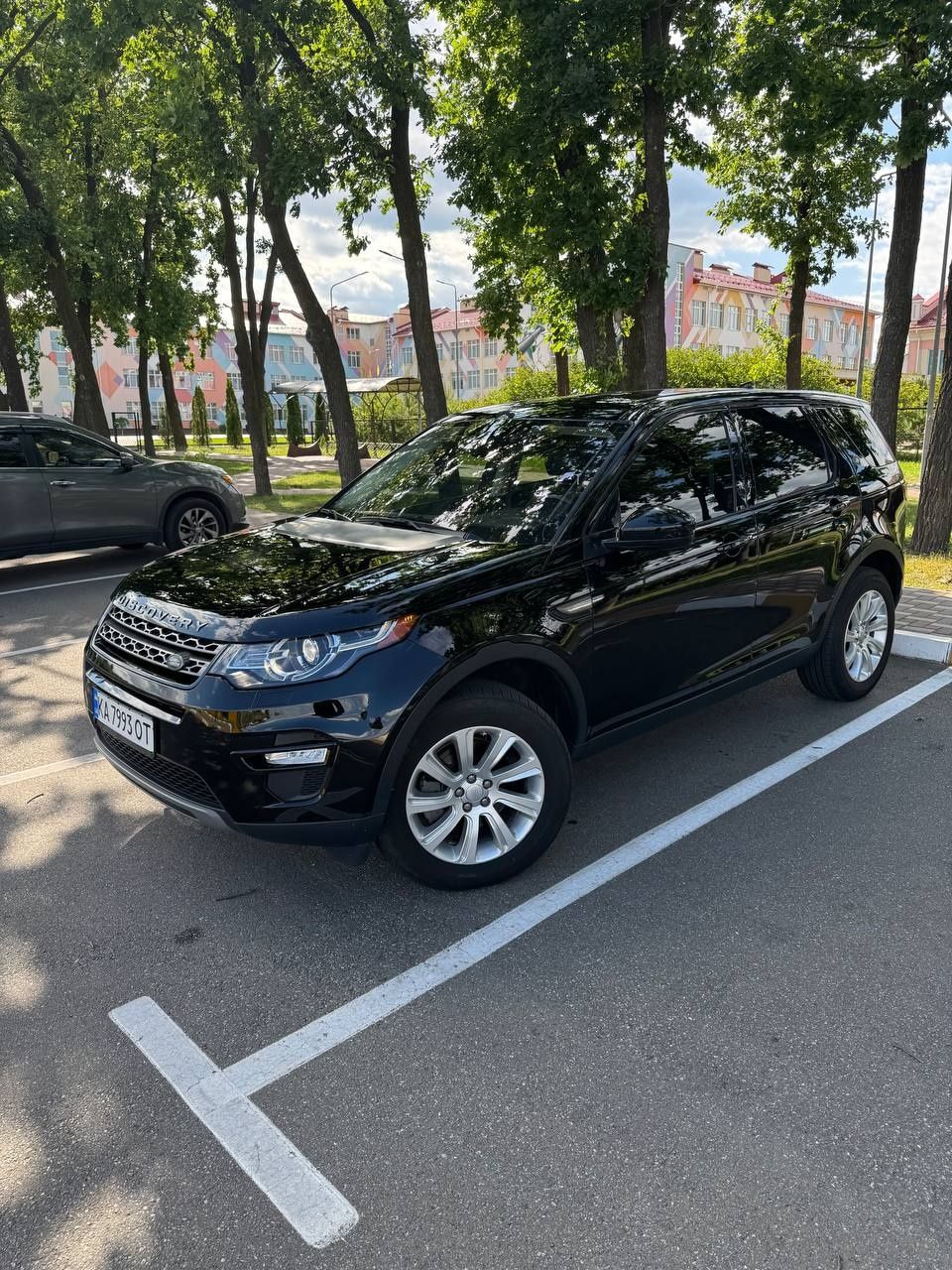 Автомобіль Land Rover Discovery Sport
