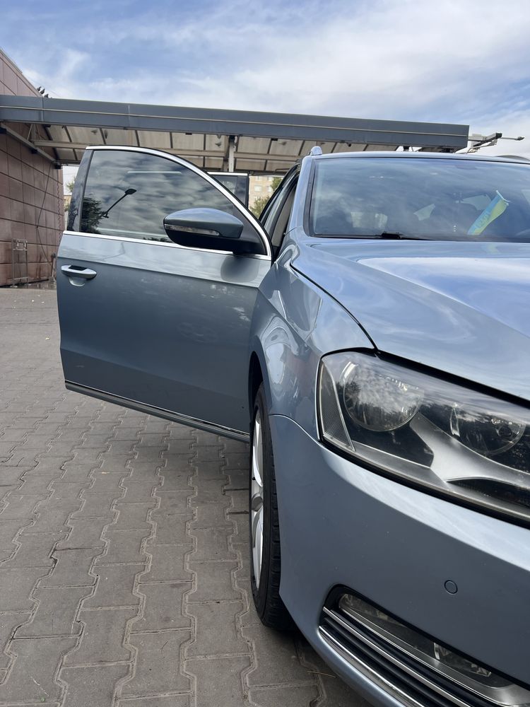 Продам автомобіль wolkswagen passat b7