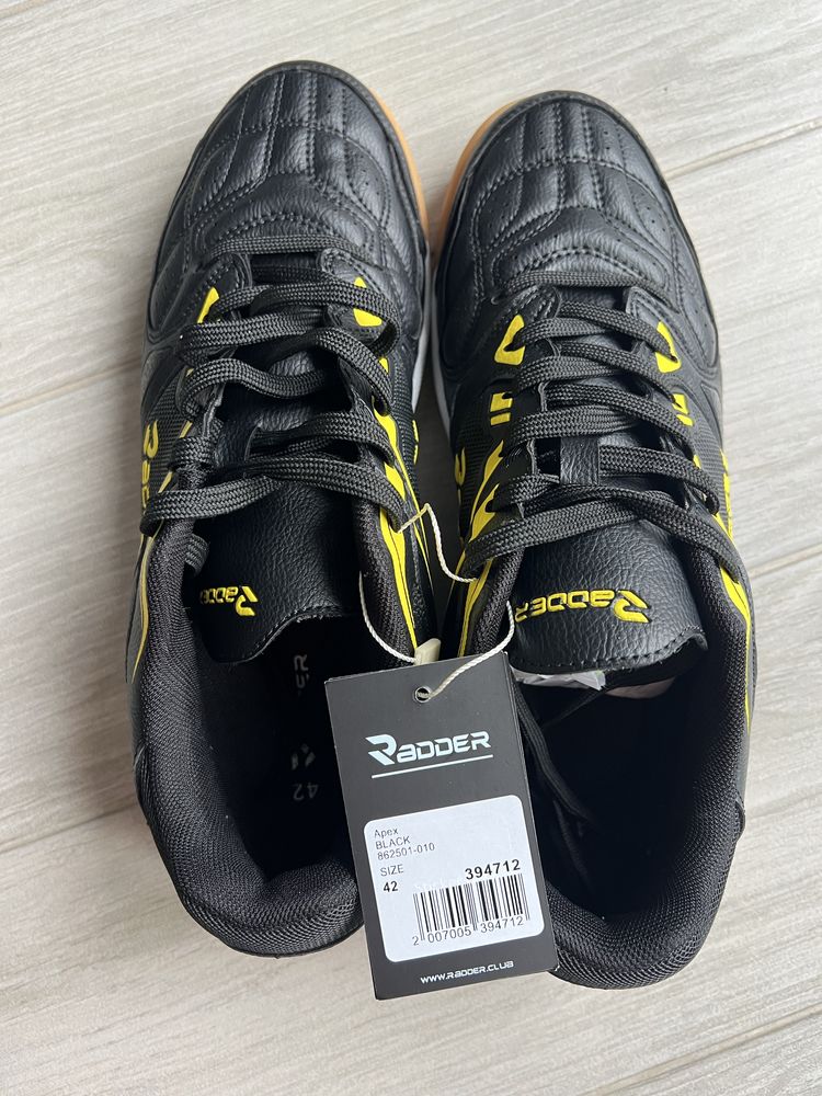 Футзалки Radder Apex