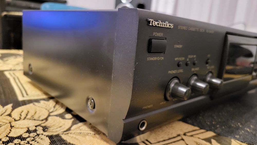 Magnetofon Technics RS-BX501