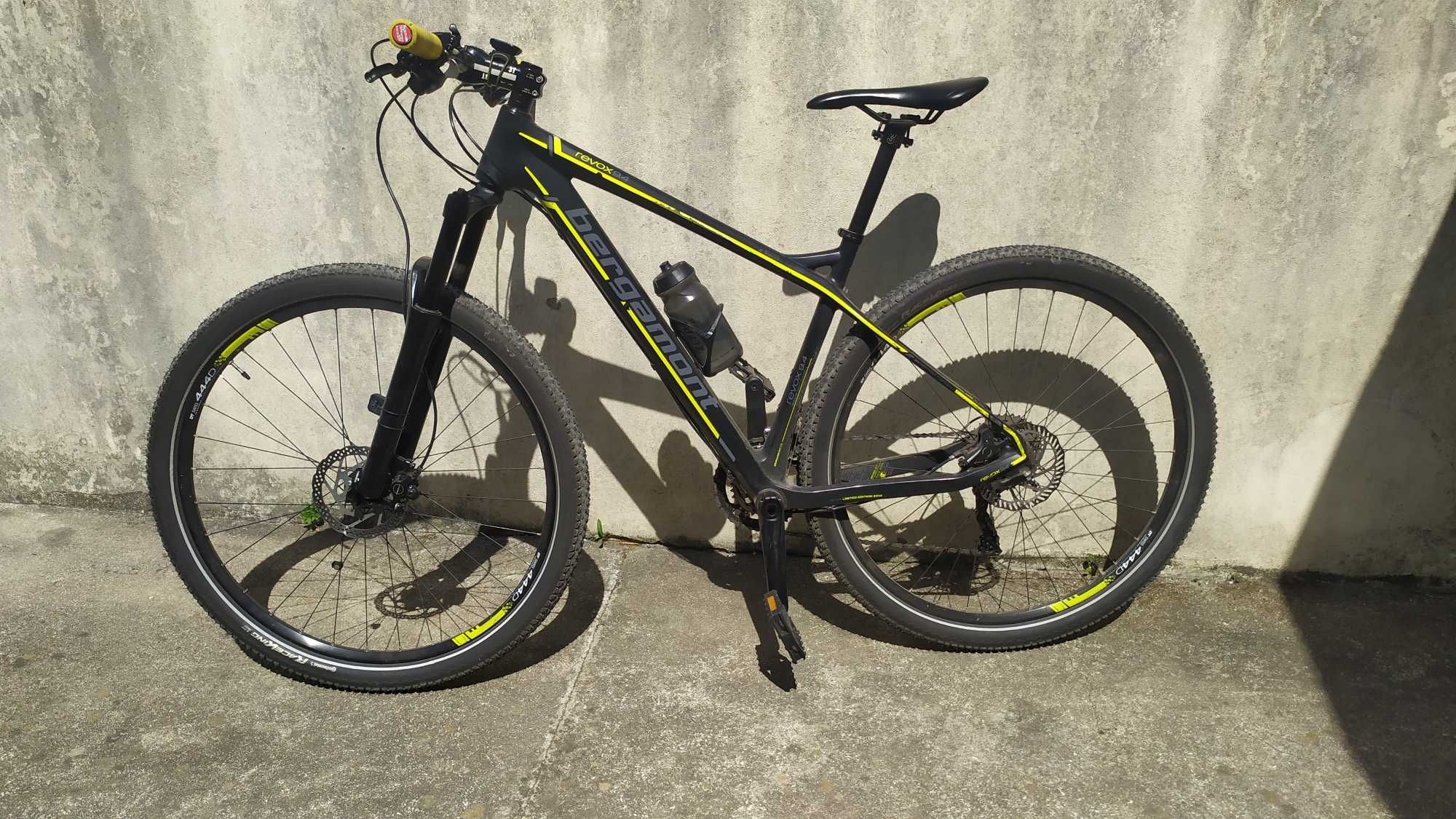 BTT carbono 29 Shimano XT