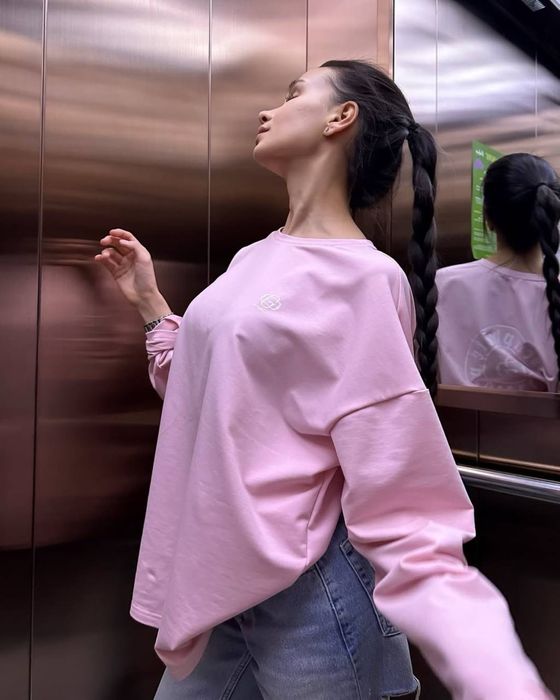 Трендовий жіночий лонгслів оверсайз, Чорний/Барбі, лонгслив oversize