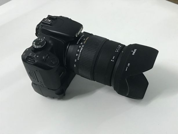 Canon 400D + Lente / Objetiva Sigma 18-200 3,5-6,3 + Punho Canon