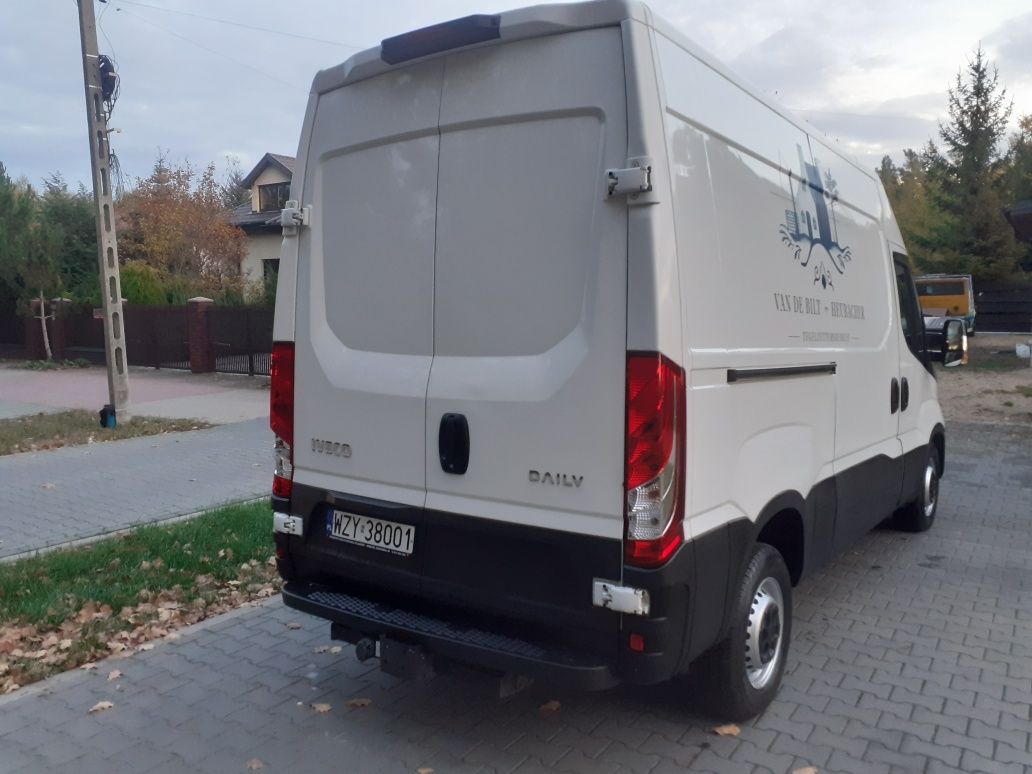 Iveco Daily 35-140 km 2,3 super stan mały przebiek 68 tys 2017/18