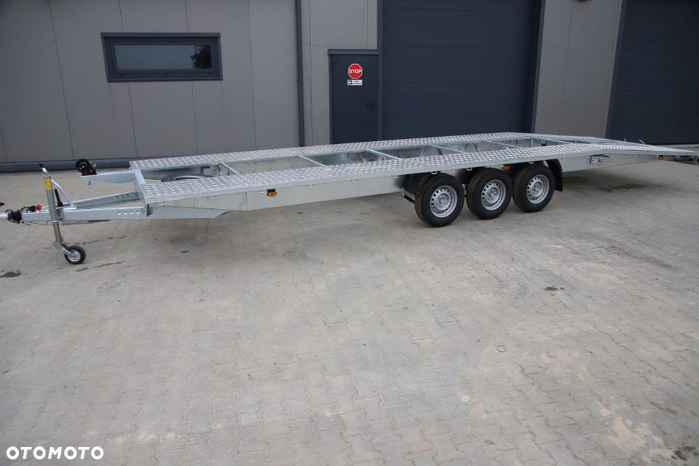 Niewiadów Indianapolis eco 8  x 2.1  3 osie  Laweta Indianapolis 8 X 2.1 3 OSIE ECO