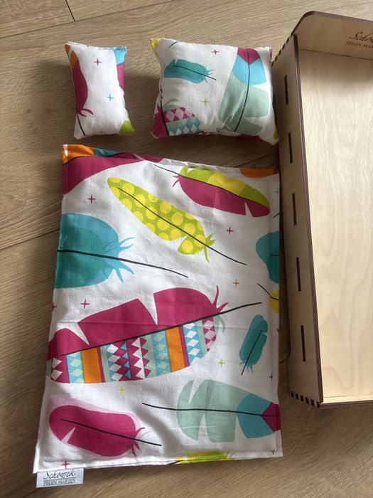 Łóżeczko i posciel dla lalki Barbie