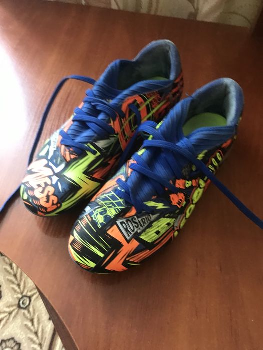 Продам буци Adidas Meisi