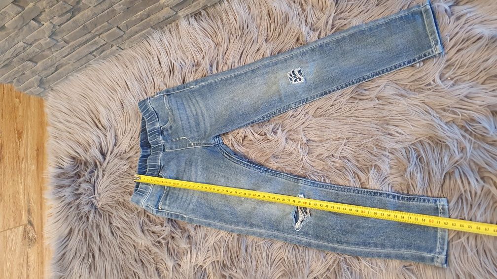 H&M jeansy elastyczne, 110