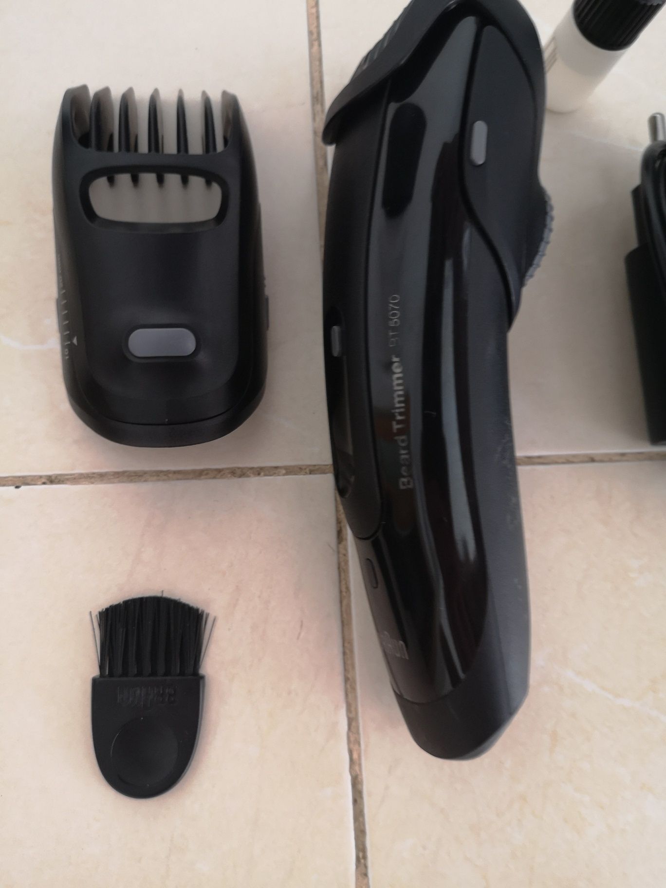 Braun Beard Trimmer BT5070 - usada