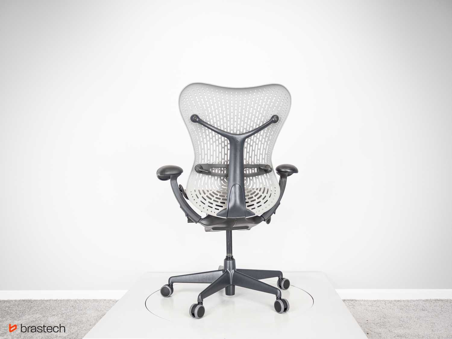 Krzesło biurowe obrotowe Herman Miller Mirra