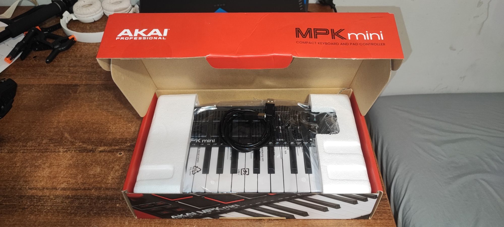 AKAI  MPK MINI  Stan jak nowy raz użyty