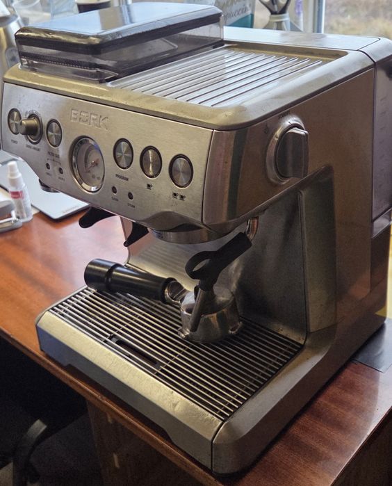 Продається кавомашина