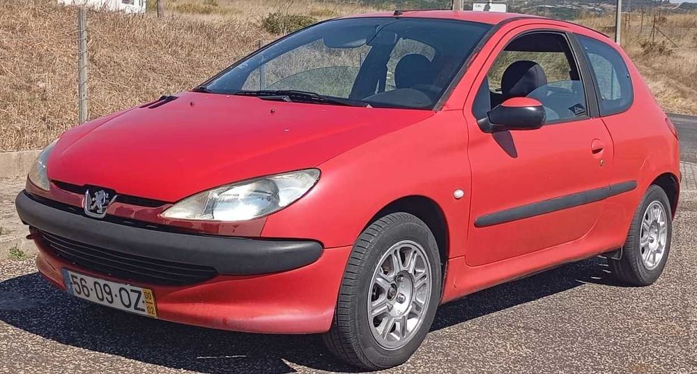 Peugeot 206 1.1i GASOLINA • 3 portas • Manutenção IMPECÁVEL