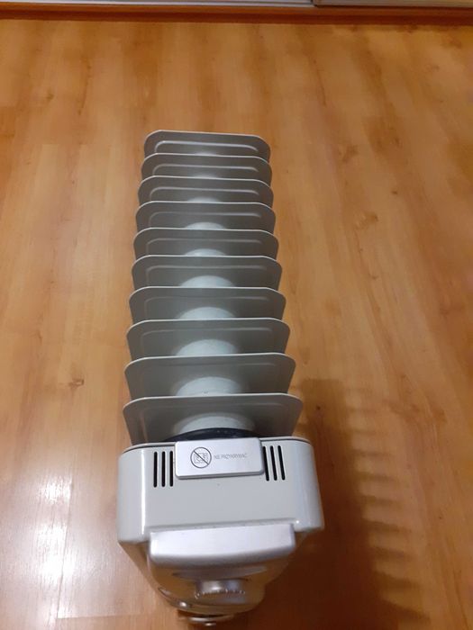 Grzejnik olejowy 2900w !!!