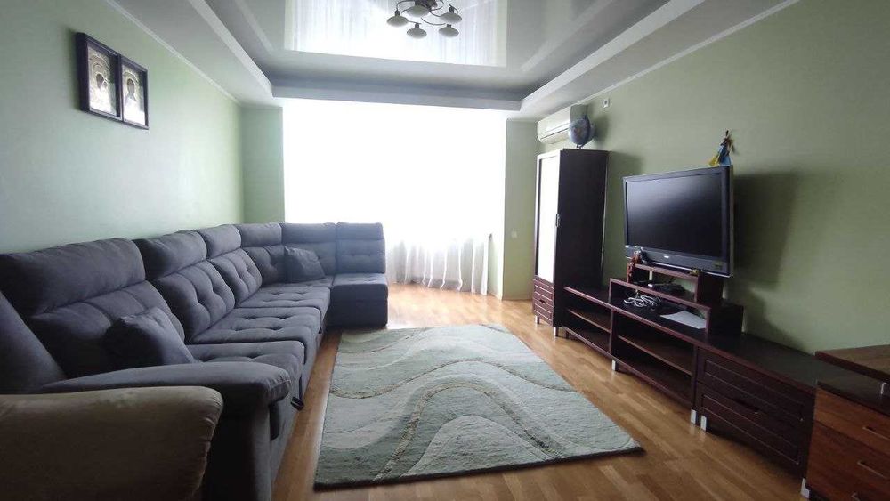 2к квартира + гараж. Будинок у парку «Веселка» напроти Файна Таун