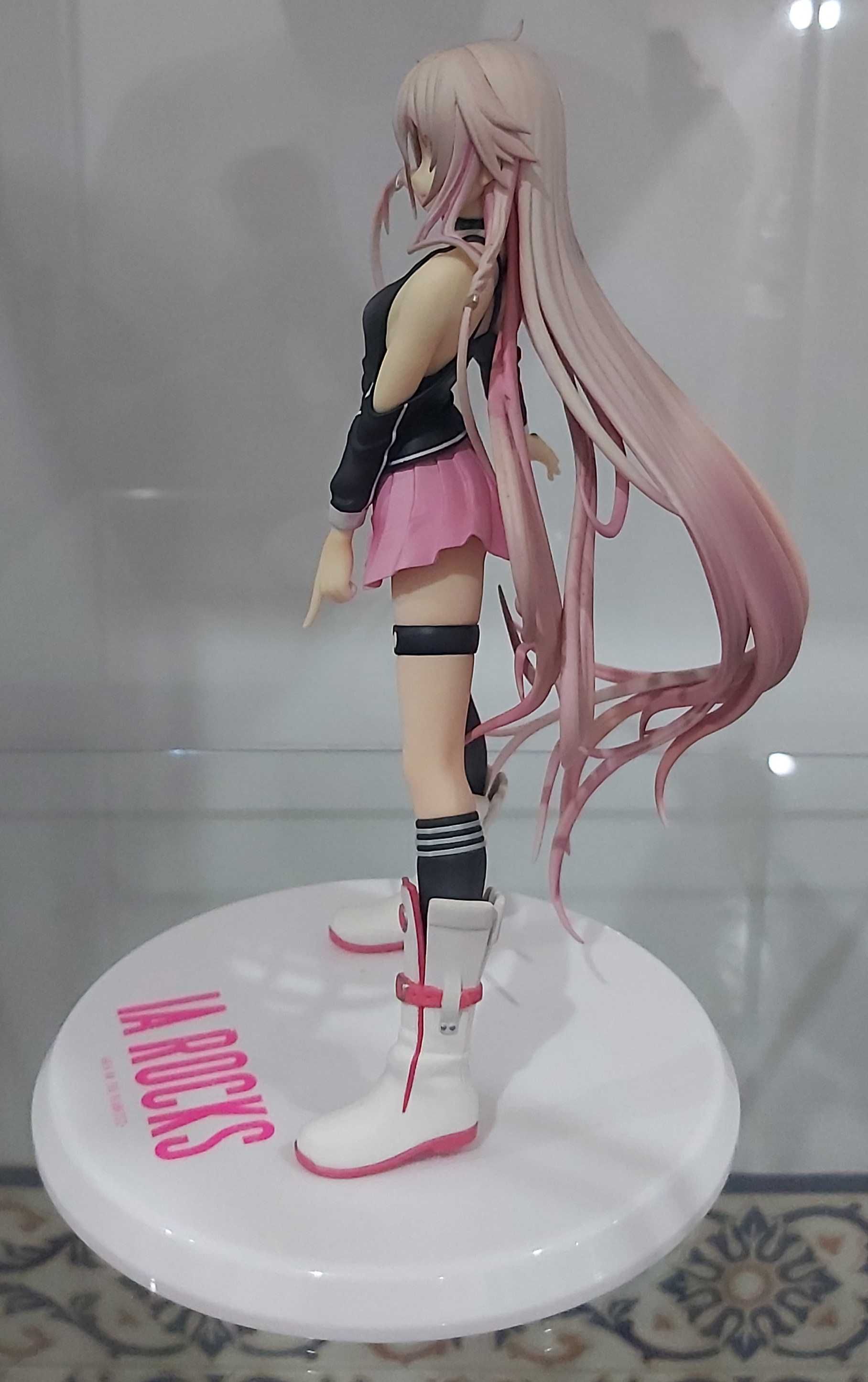 Figura Anime Vocaloid - IA - 1/8 - Rocks ver. (Aquamarine)