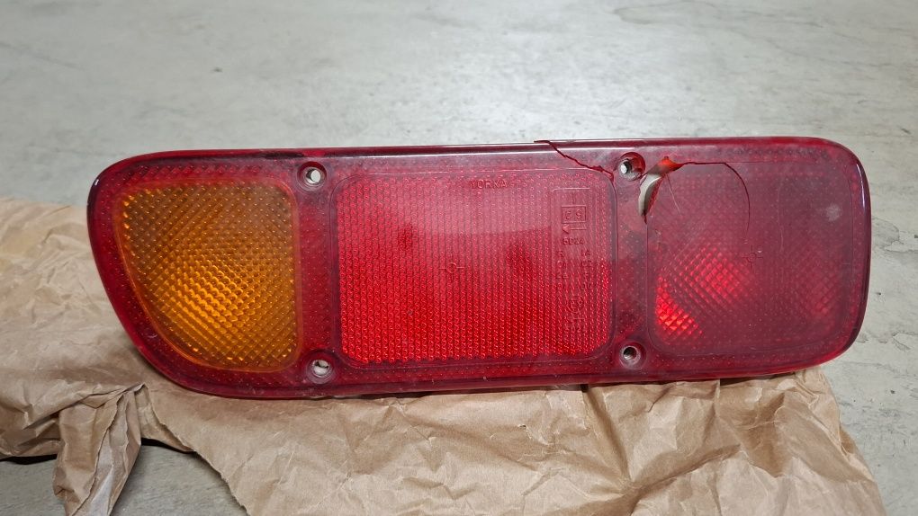 Material Nissan Terrano II
