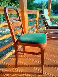Mam do sprzedania 3 antyczne drewniane krzesła odnowione