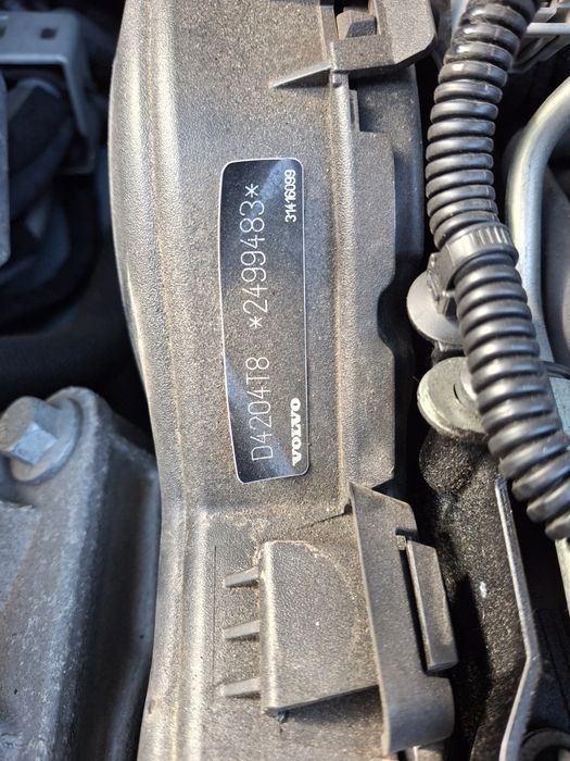 Silnik kompletny D2 Volvo V40 V60 Xc60 S90 D4204T8