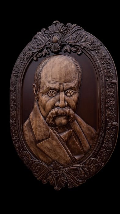 Панно "Тарас Шевченко, Кобзар", дерево преміум