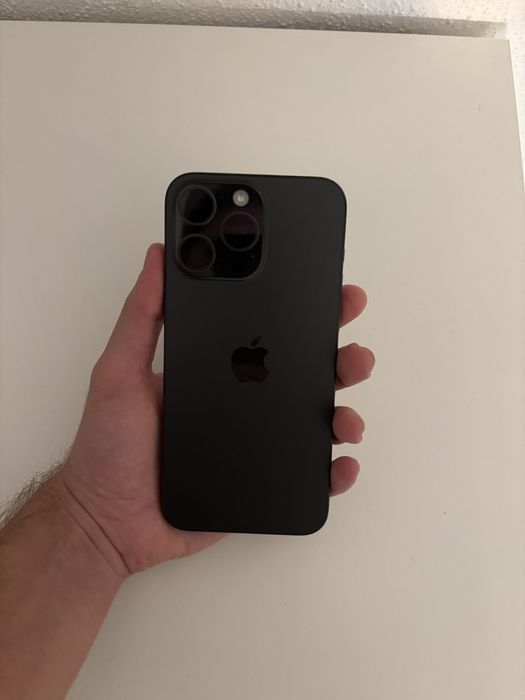 iPhone 15 Pro Max 256GB como novo