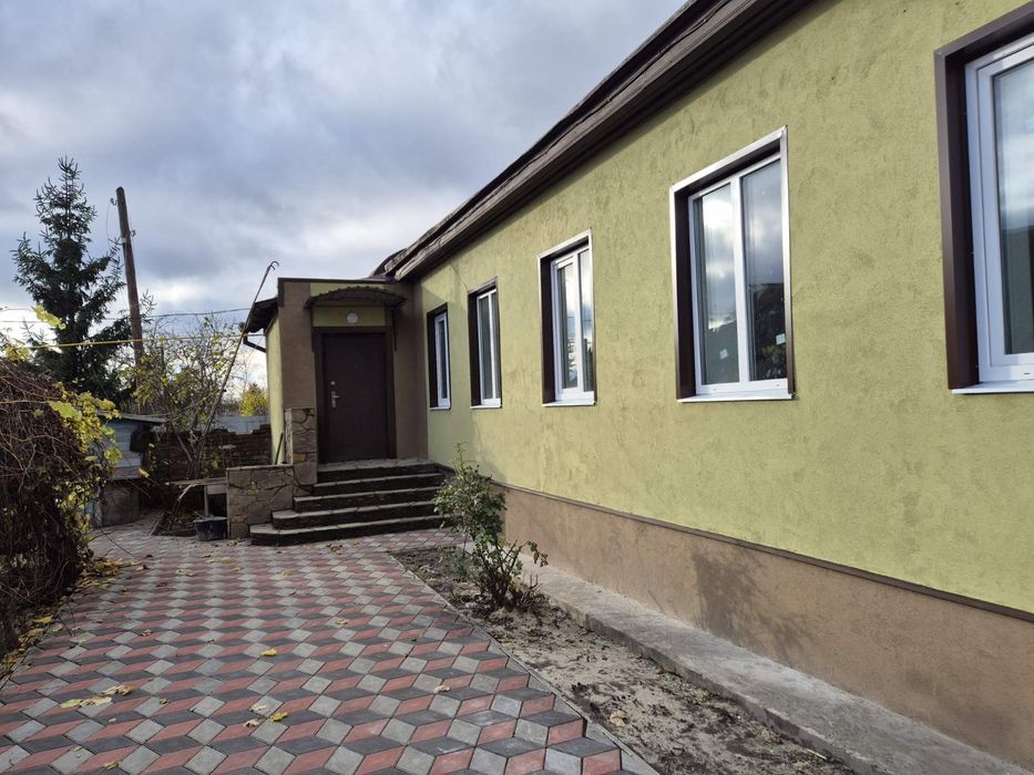 Продам кирпичный дом 115 кв.м.