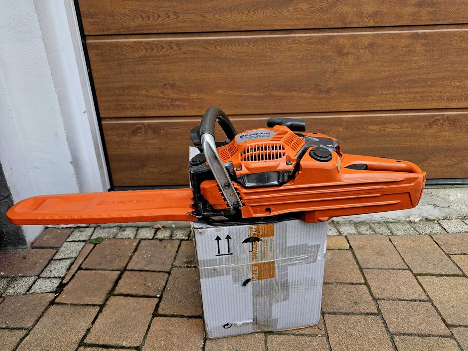 HUSQVARNA 550XP G z grzaną rączką stan BDB