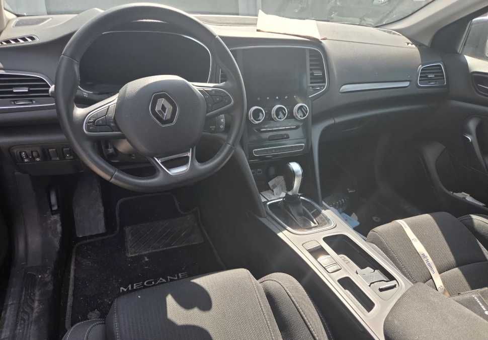 Разборка Renault Megane E-TECH  бампер комплектий