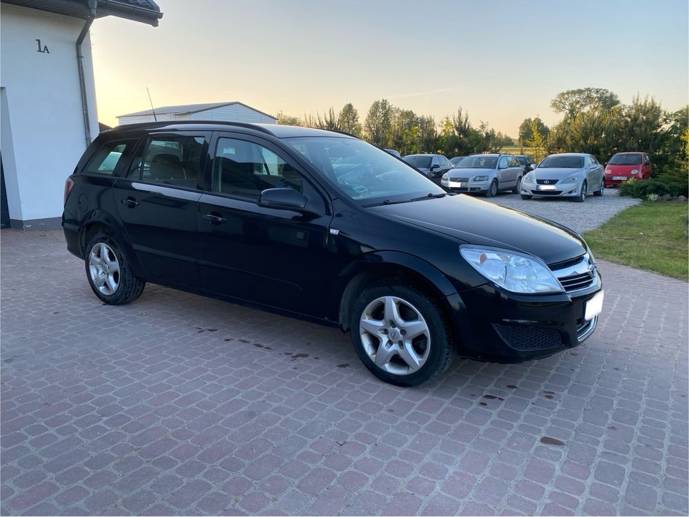 Opel Astra H 1.9 TDCI diesel z 2008 roku