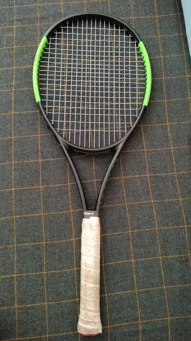 Raquete Wilson Blade 98 v6
