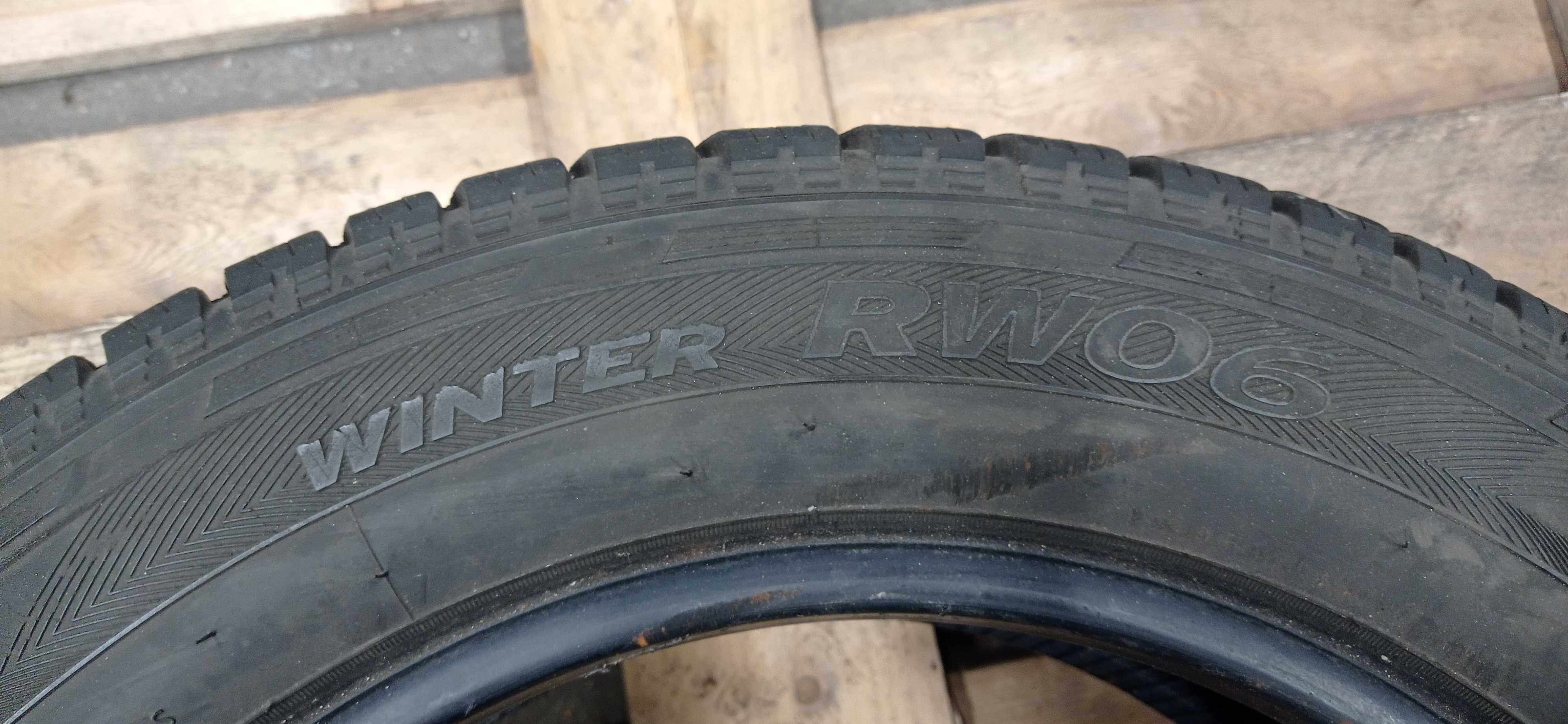 Opona zimowa Hankook 205/60R16C