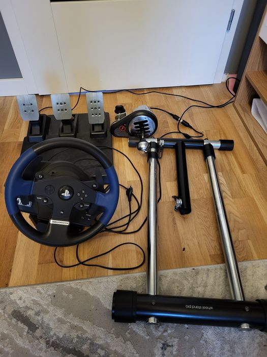 Kierownica Thrustmaster T150 + pedały + dźwignia biegów + stojak