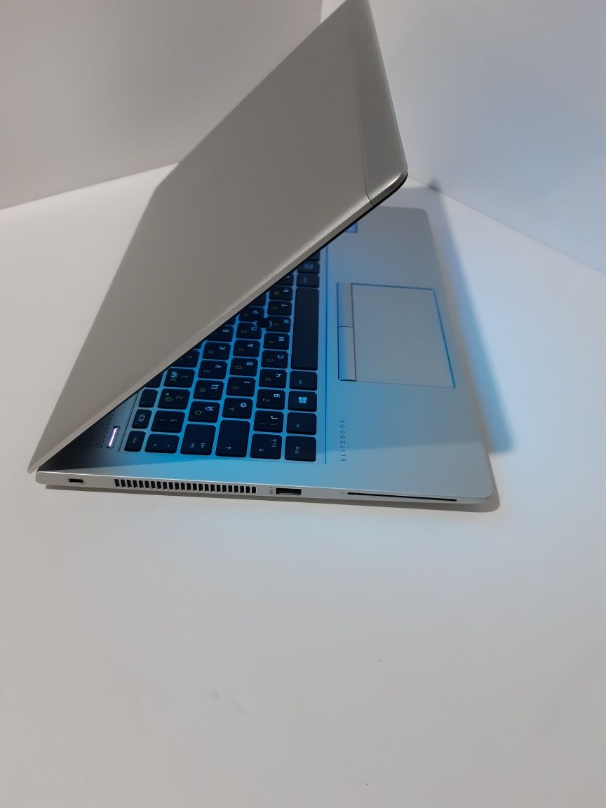 Ноутбук 14" НР EliteBook 840 G5 /i5-8350U/8/128