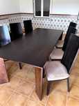 Mesa de Jantar em Madeira Maciça + 6 Cadeiras – Elegância e Qualidade