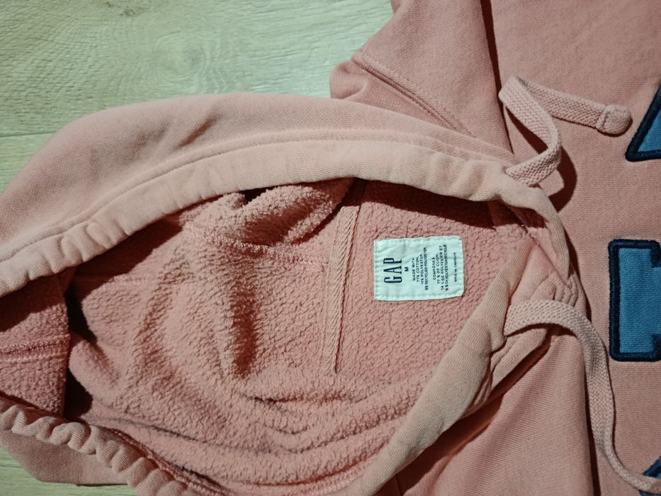 Bluza GAP – brzoskwiniowa, z kapturem, unisex