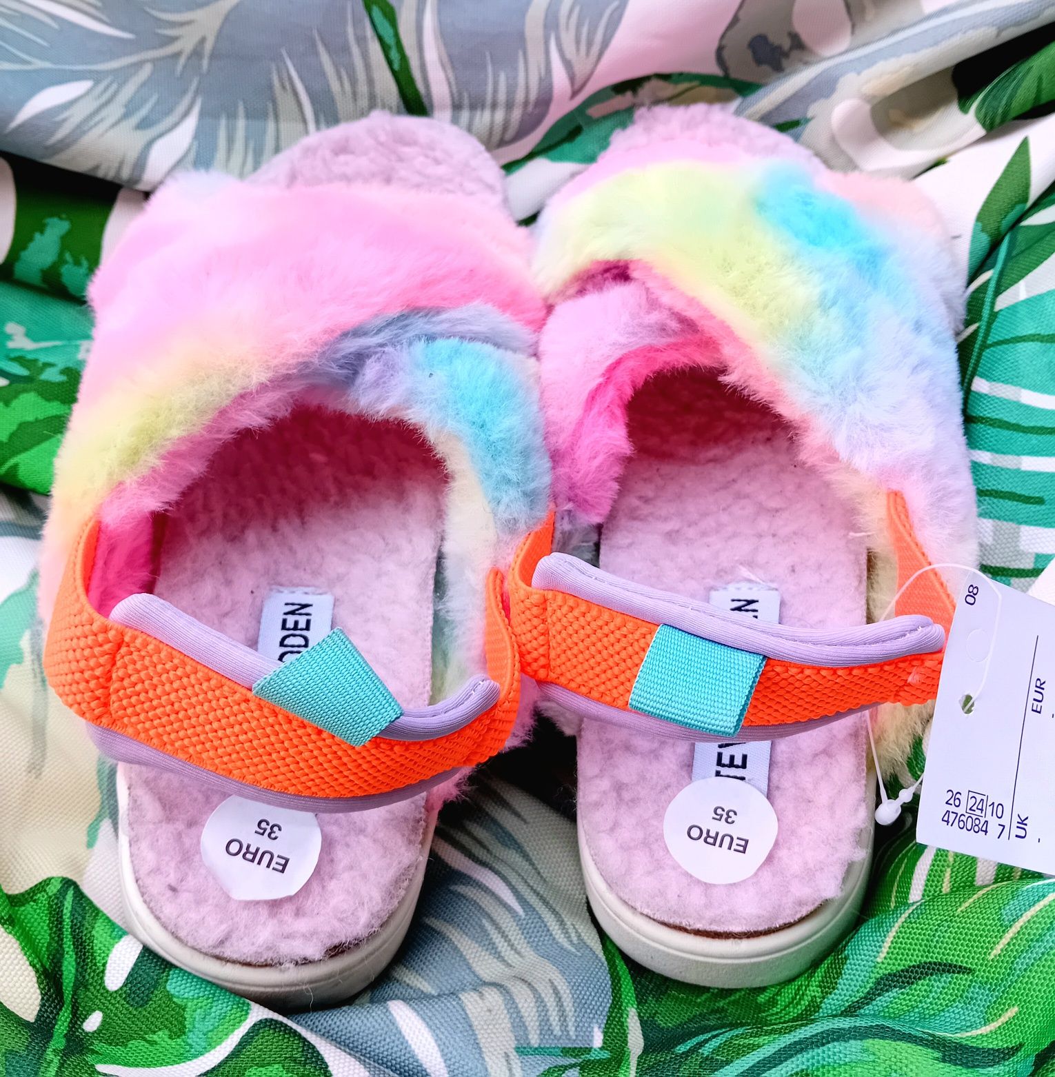 Steve Madden Puchate Tie Dye Śliczne rozmiar 35