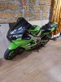 Kawasaki ninja ZX6R