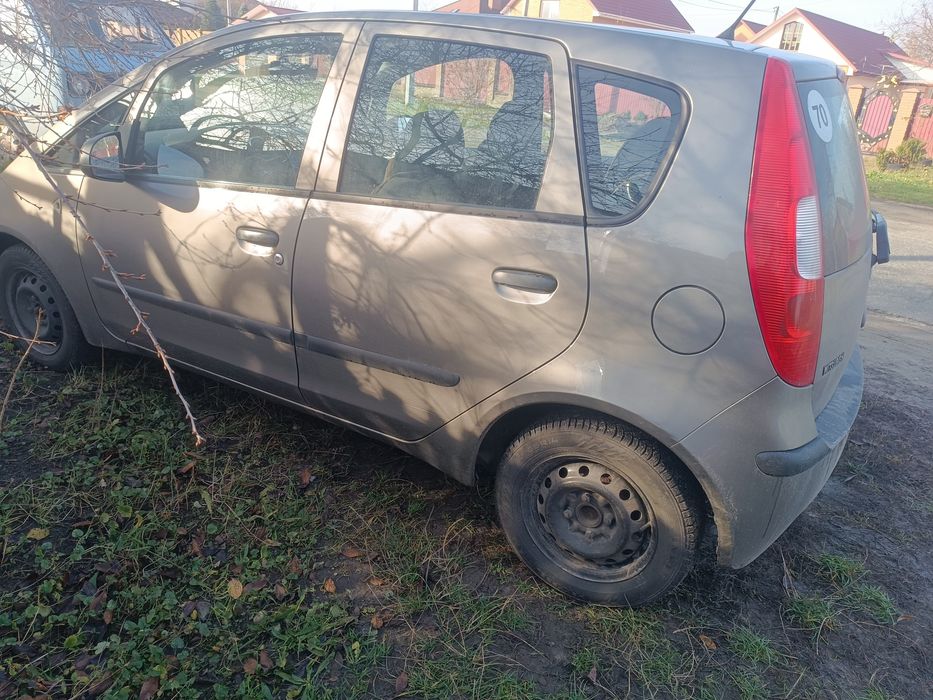 Продам Мітсубісі кольт в гарному стані