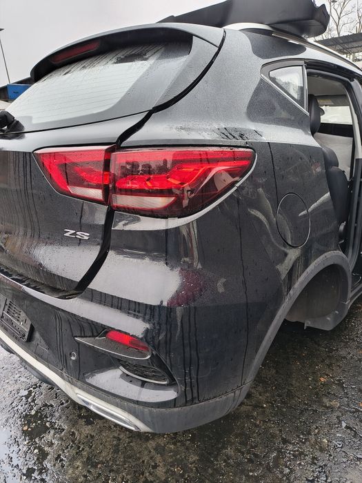 MG ZS Classic Tył kompletny Klapa Zderzak lampa belka