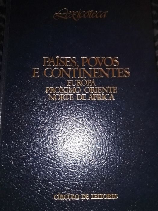 Livros semi-novos em ótimo estado