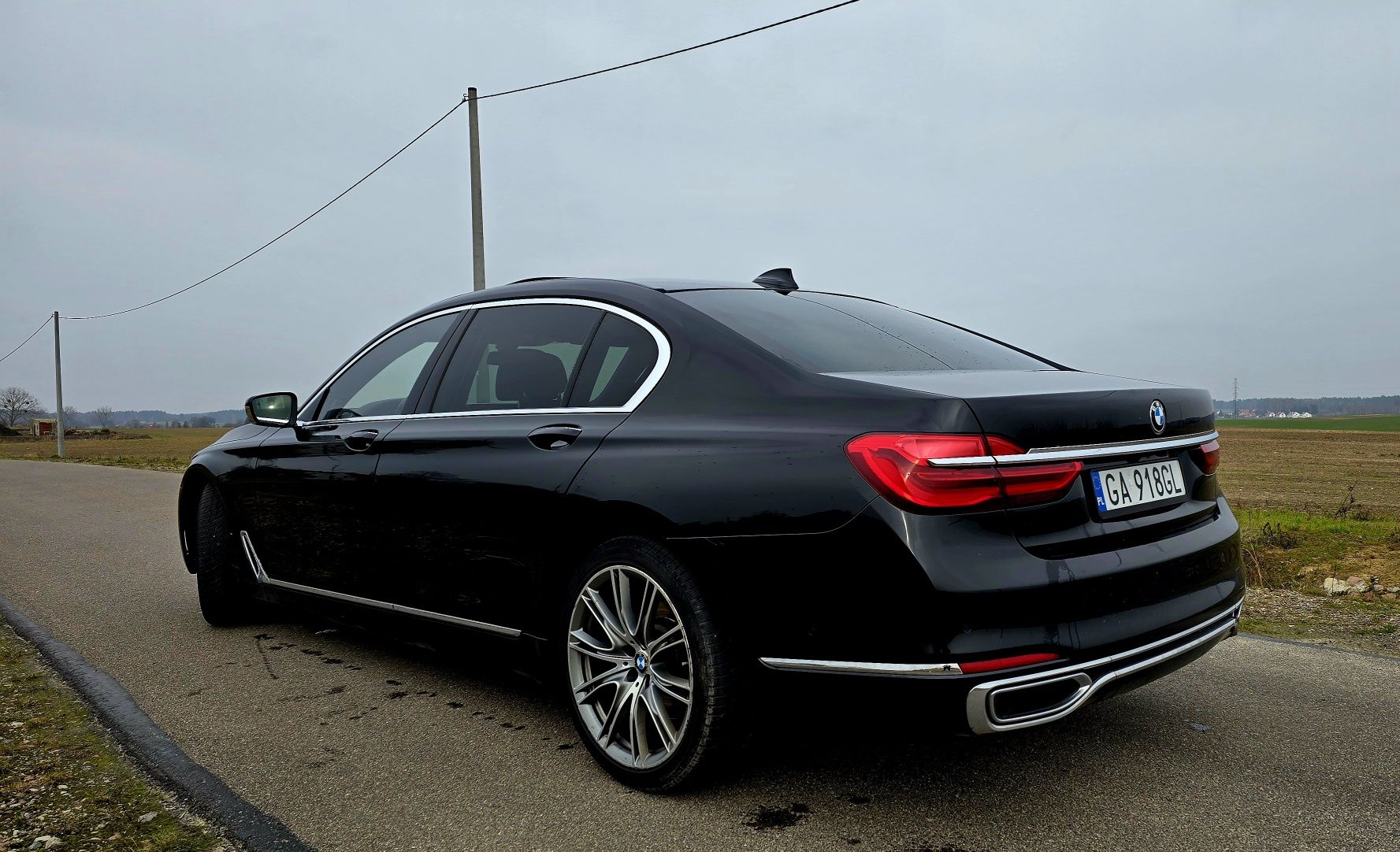BMW 7 LONG/zamiana X7/masaże/night vision/TV/lasery/xdrive/os skrętna