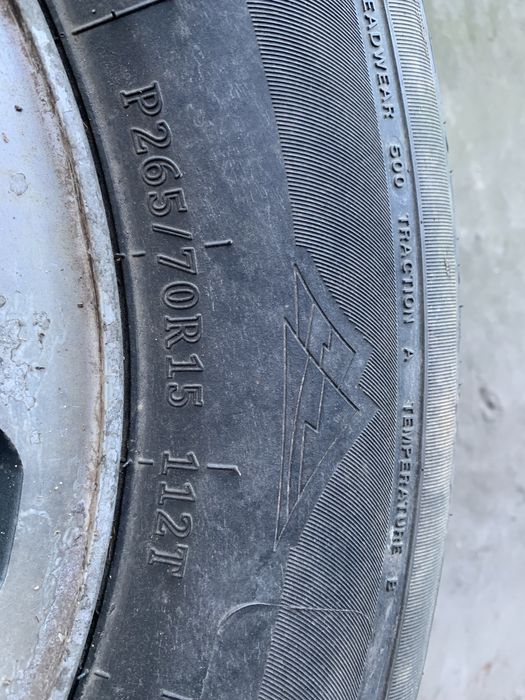 2 Pneus 265/70 r15 112T